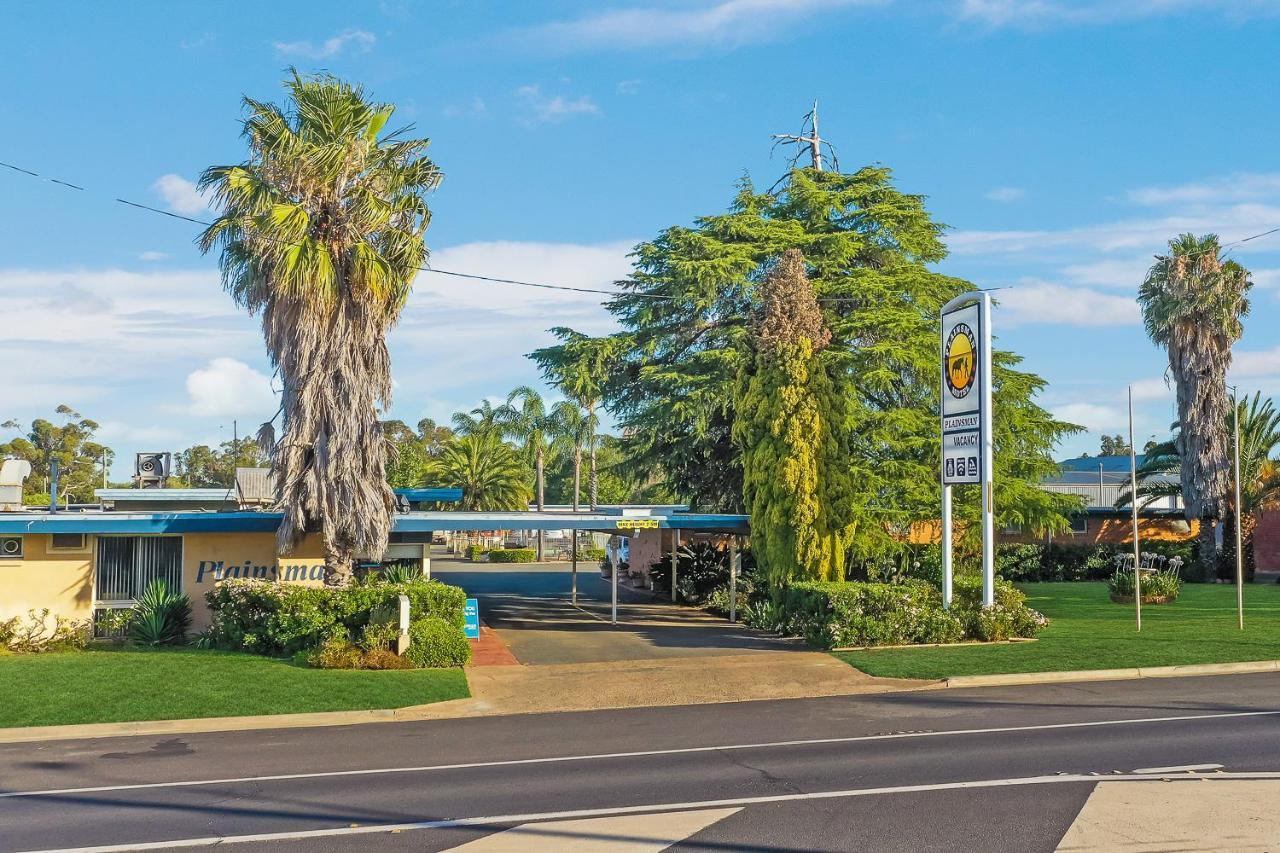 Plainsman Motel Forbes Buitenkant foto
