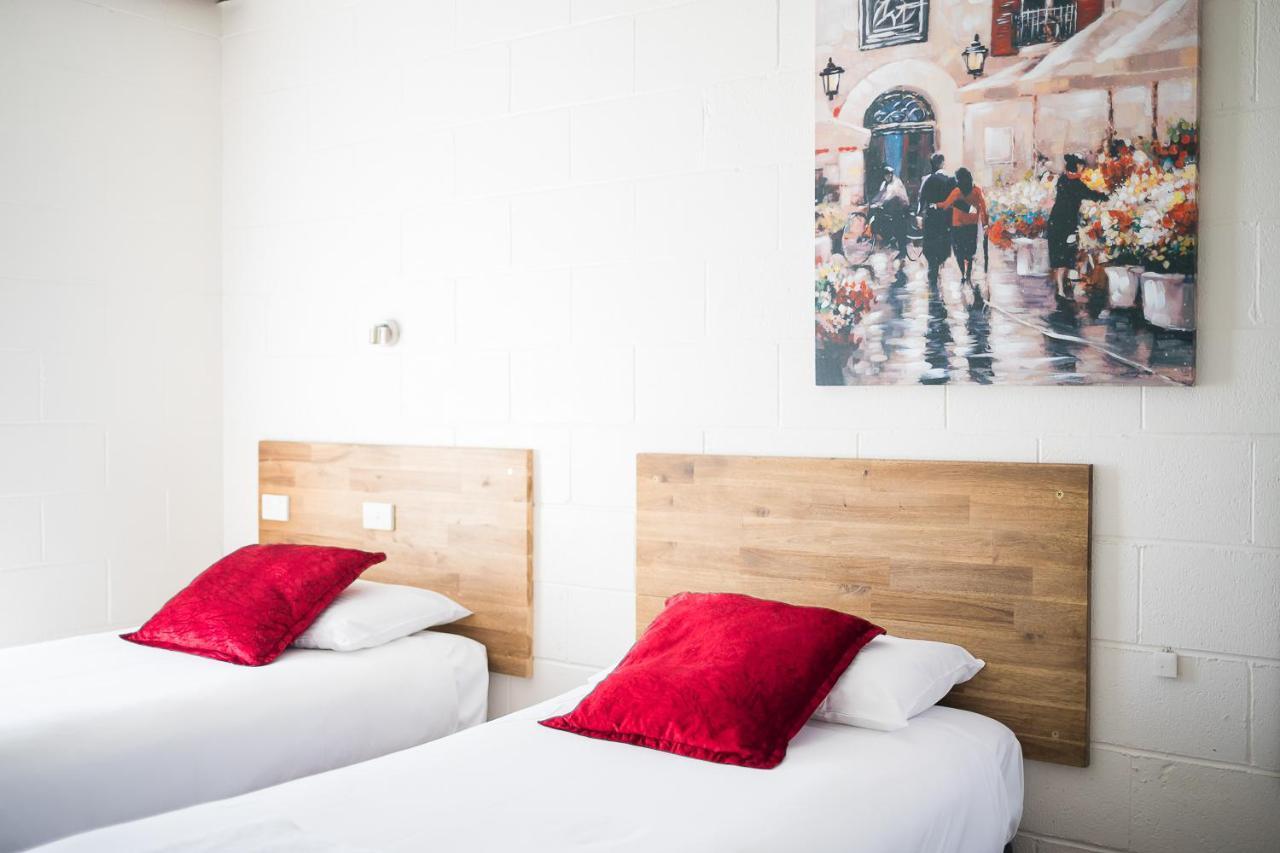 Plainsman Motel Forbes Buitenkant foto