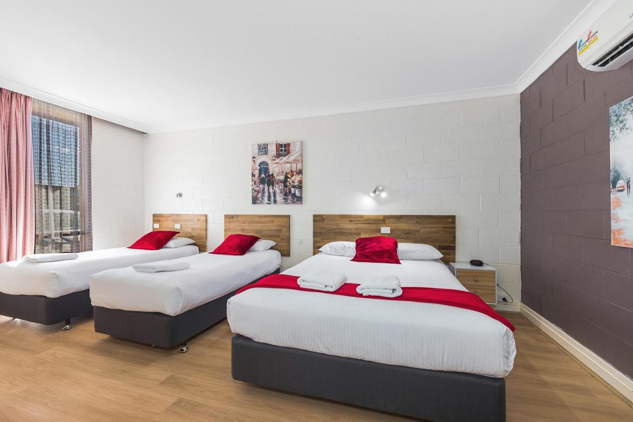 Plainsman Motel Forbes Buitenkant foto