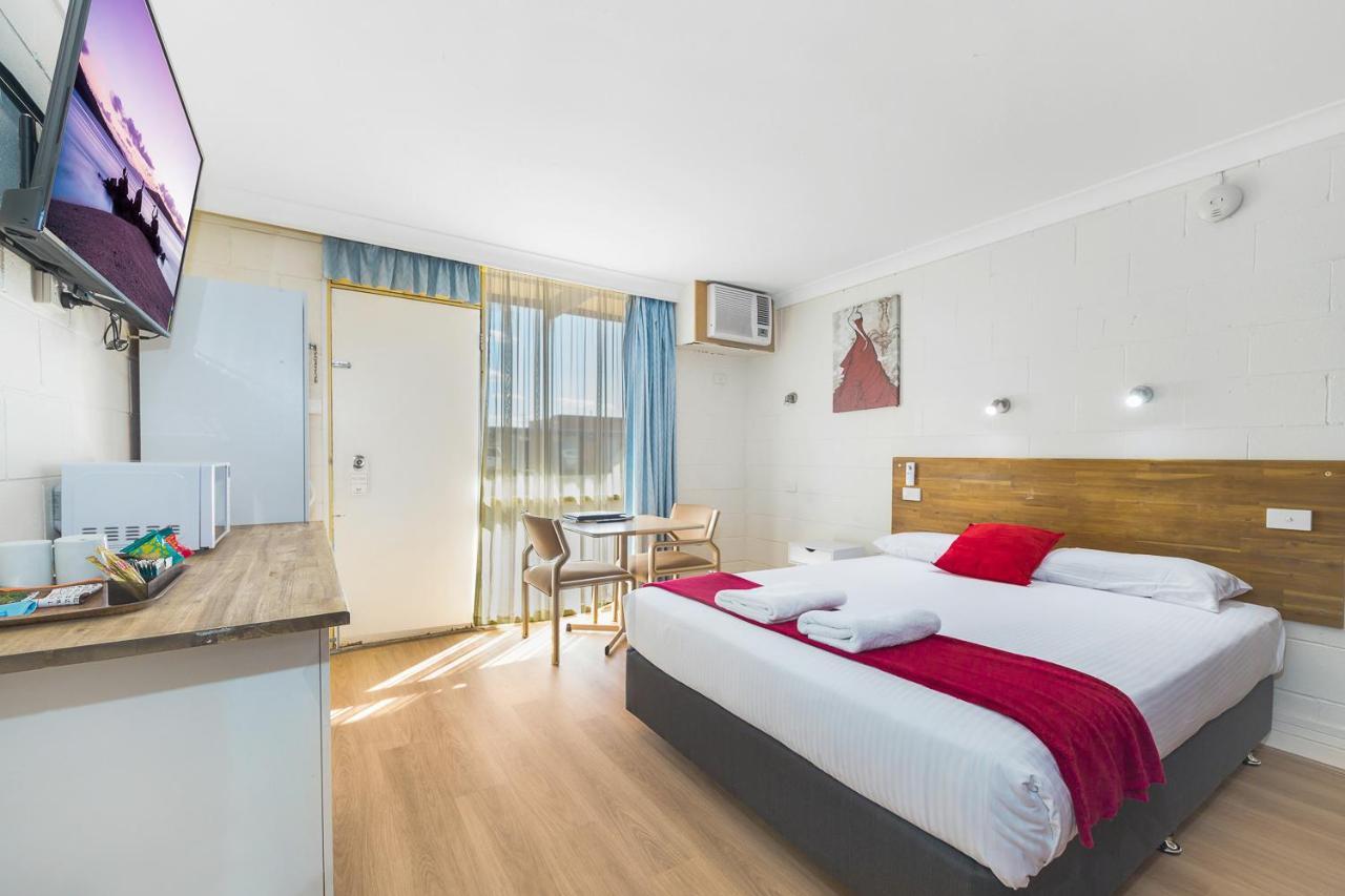 Plainsman Motel Forbes Buitenkant foto