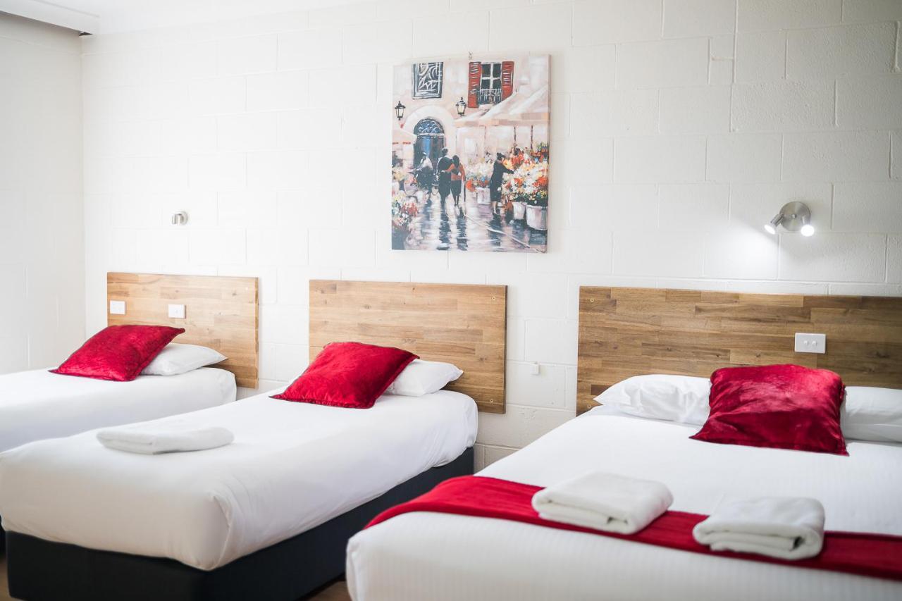 Plainsman Motel Forbes Buitenkant foto