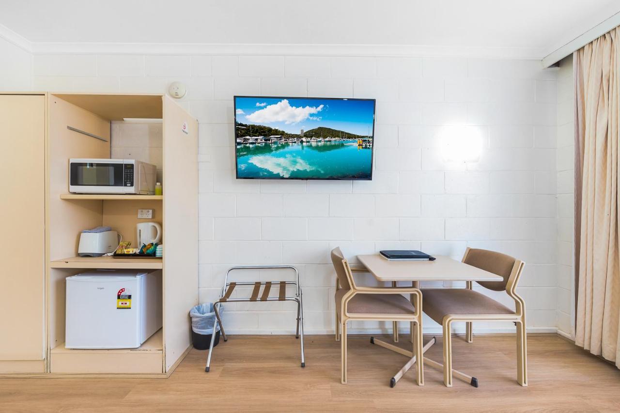 Plainsman Motel Forbes Buitenkant foto